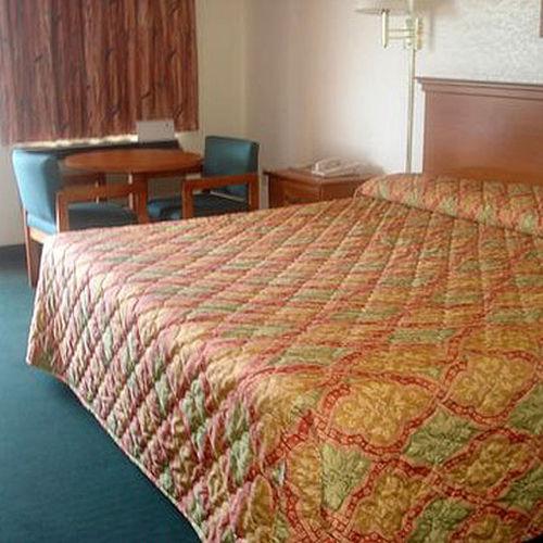 Royal Inn & Suites Douglasville Habitación foto